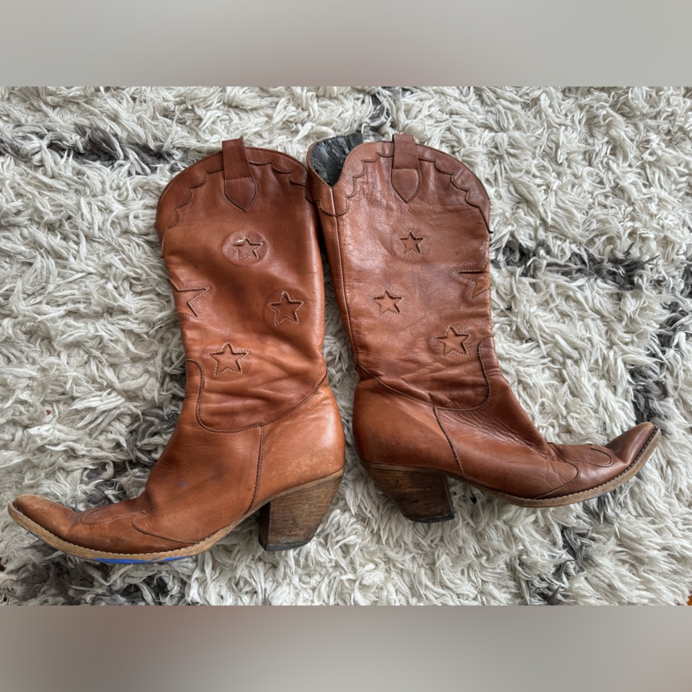 Leather cowboy boots